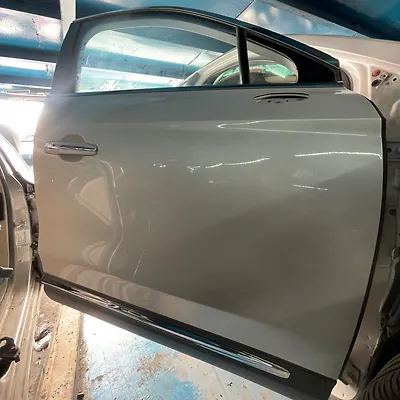 Door (RHF) - 2016 Lincoln MKX