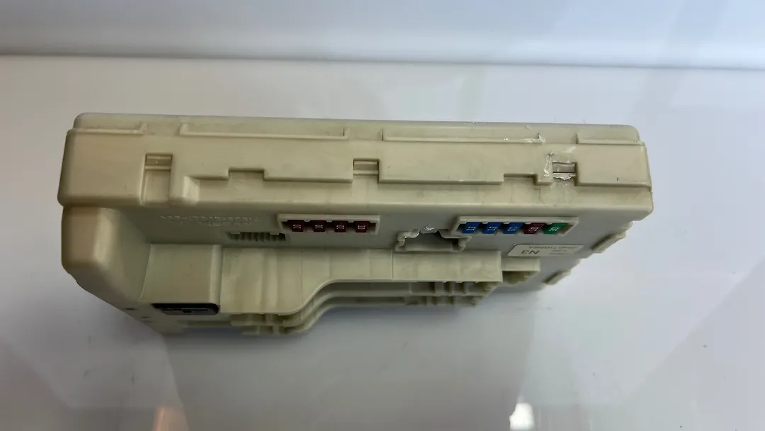 Fuse box - 2015 Infiniti QX50