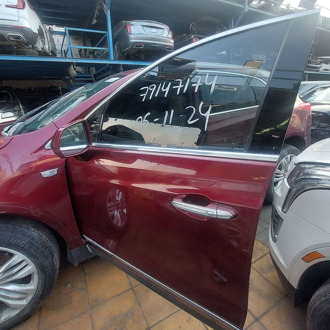 Door (LHF) - 2018 Cadillac XT5