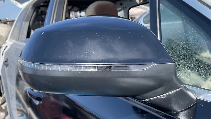 Side Mirror (RH) - 2019 Audi Q7