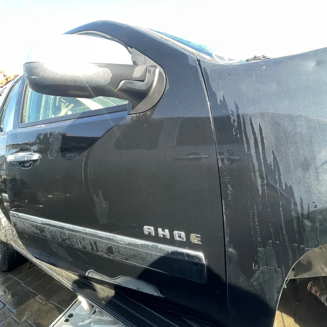 Door (RHF) - 2010 Chevrolet Tahoe LTZ 1/2 ton