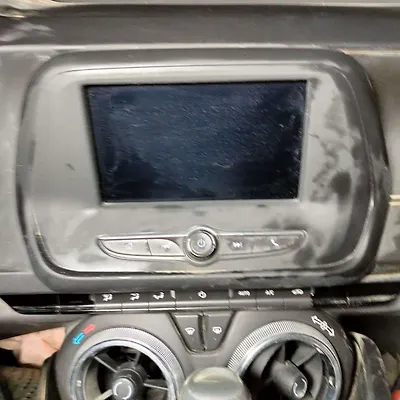 Info/GPS/TV Screen - 2021 Chevrolet Camaro 1LS/1LT