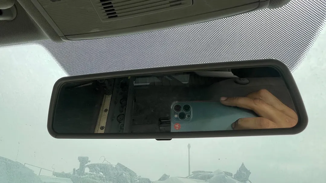 Rear view mirror - 2015 Volkswagen Golf