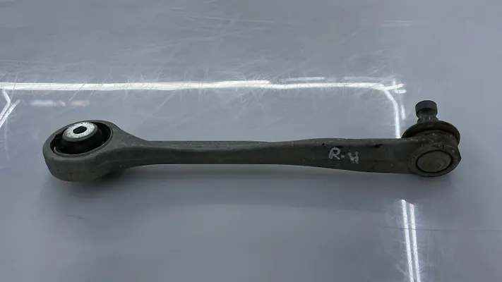 Upper arm (RH) - 2009 Audi A4