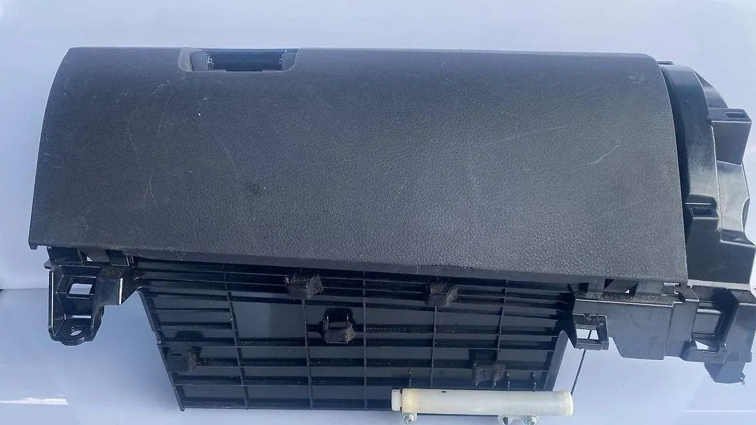 Glove box - 2021 Toyota Tacoma SR5