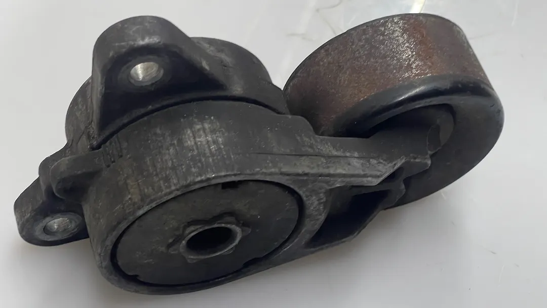 Belt tensioner - 2013 Infiniti QX56