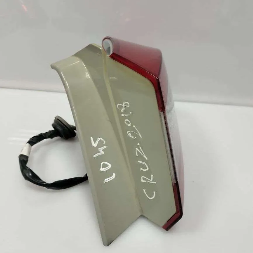 Tail Light (RH) - 2018 Chevrolet Cruze