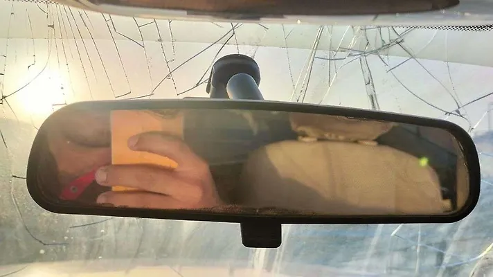 Rear view mirror - 2009 Jeep Patriot