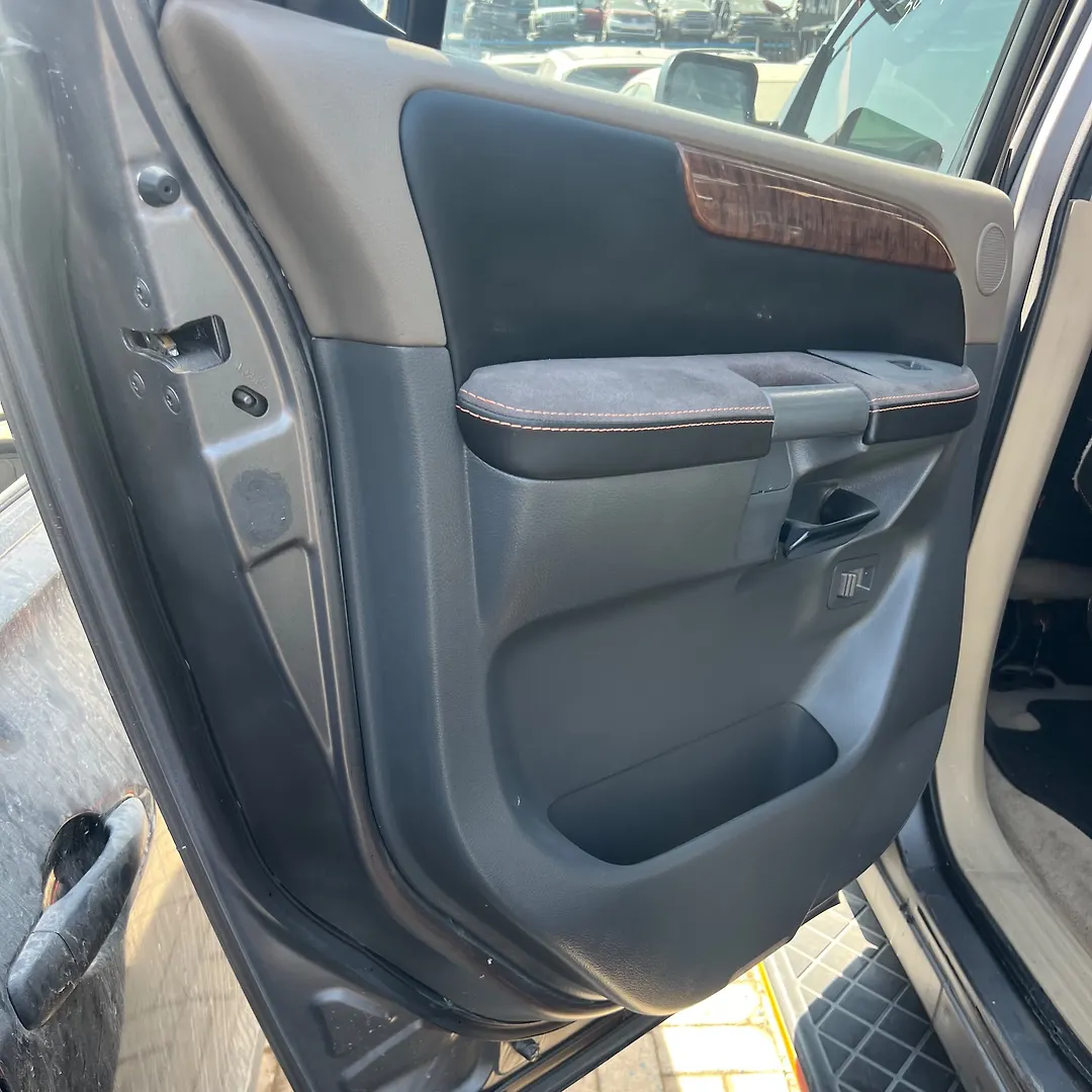 Door (LHB) - 2011 Nissan Armada Armada