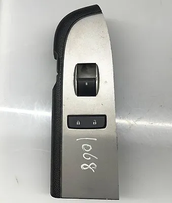 power window switch (RHF) - 2018 Chevrolet SILVERADO