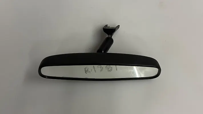 Rear view mirror - 2021 Chevrolet Blazer 1LT