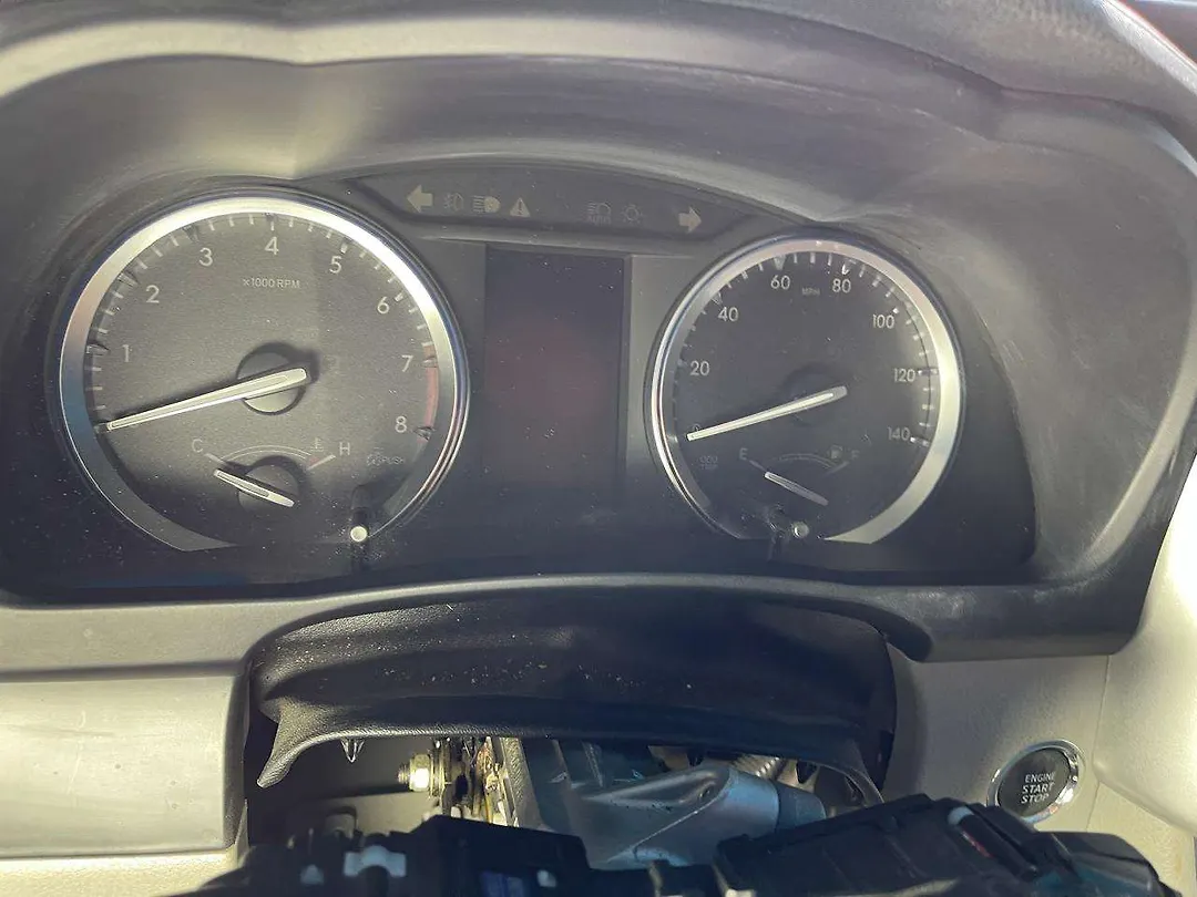 Speedometer - 2018 Toyota Highlander SE