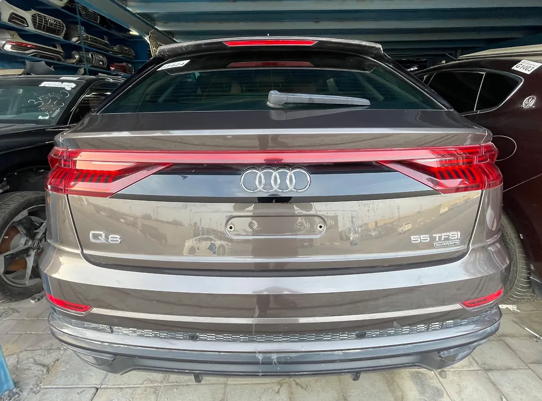 Trunk/hatch/tailgate - 2019 Audi Q8
