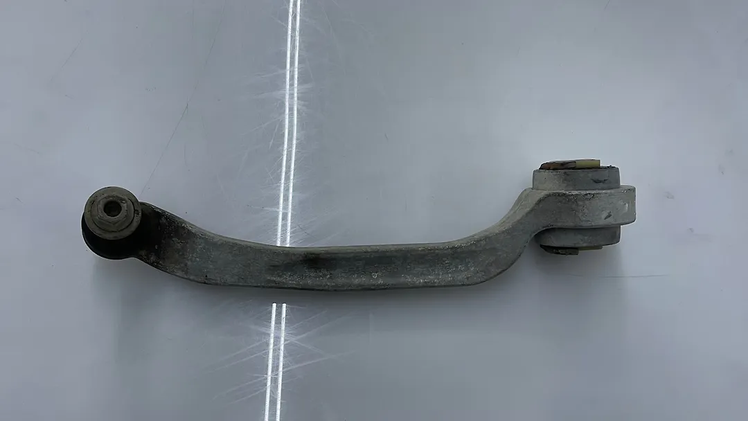 Lower arm (RH) - 2004 Audi A8