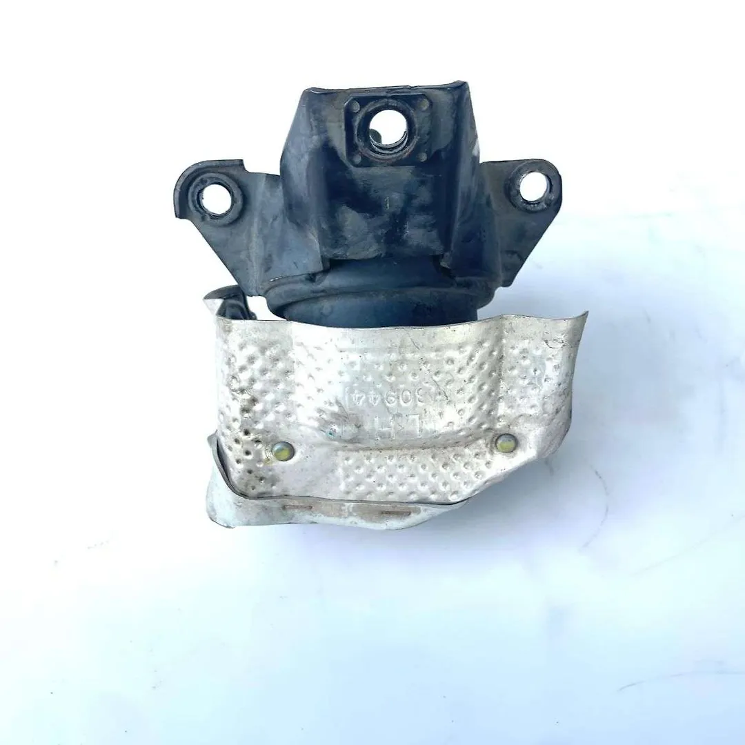 Engine mounts - 2015 GMC Sierra DENALI