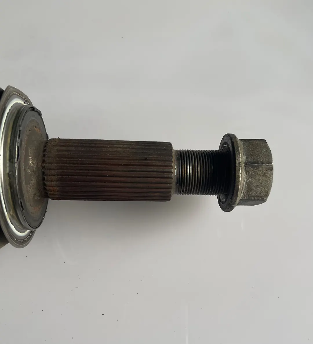 Rear axle (LHS) - 2014 Infiniti QX80 SUV