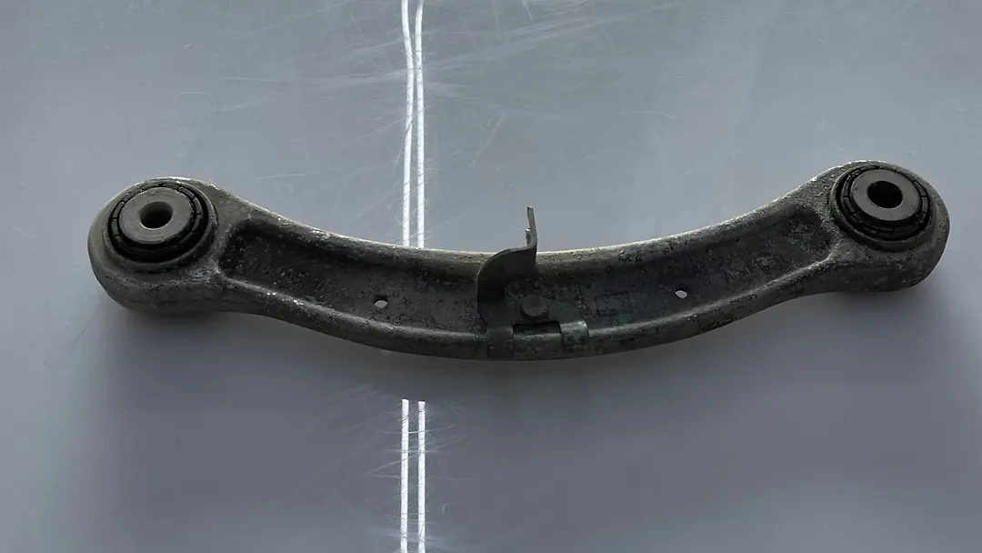 Lower arm (LH) - 2005 Volkswagen Touareg