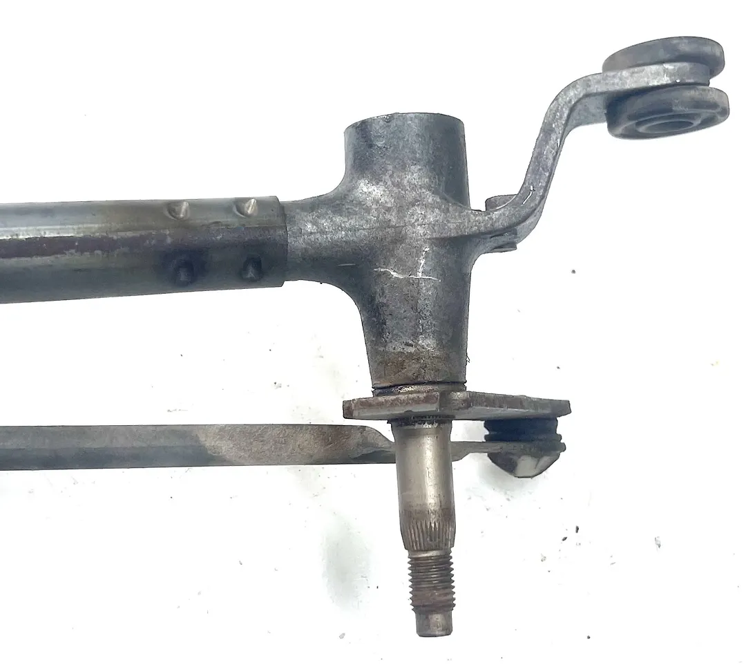 Windshield wiper motor - 2011 Jeep Grand Cherokee LAREDO