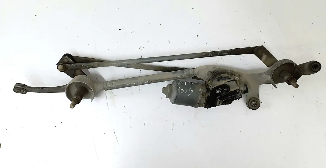 Windshield wiper motor - 2019 Cadillac XTS Luxury FWD