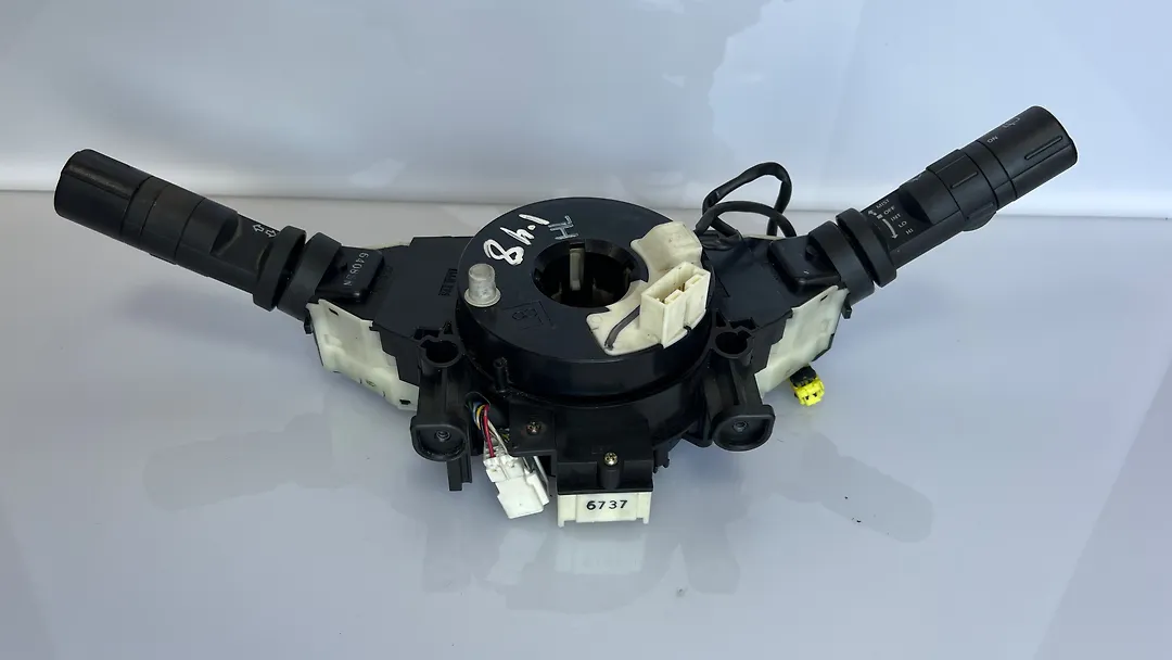 Steering Angle Sensor - 2006 Nissan Armada