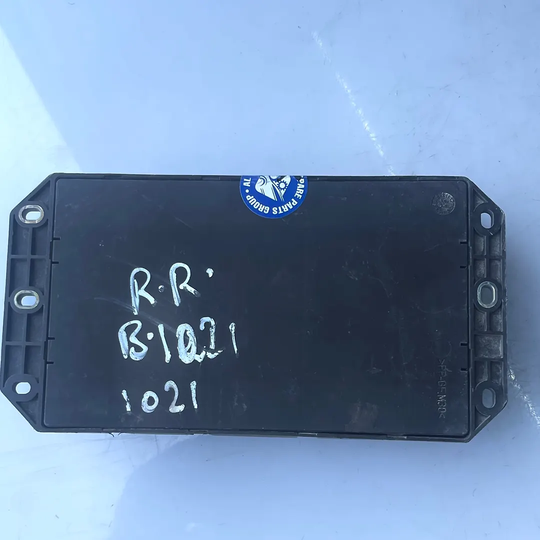 Rear boot fuse Box  - 2006 Land Rover RANGE ROVER VOGUE