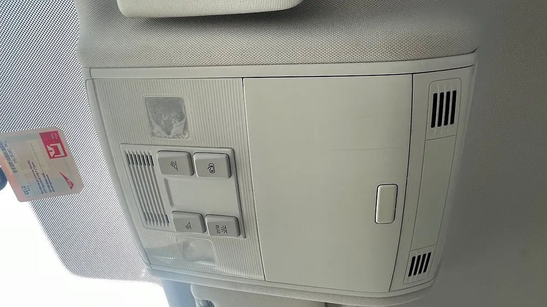 Overhead Console - 2018 Volkswagen Golf