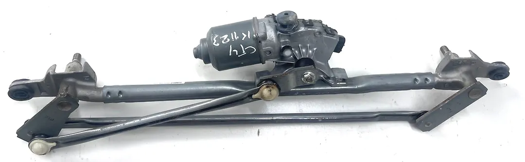 Windshield wiper motor - 2021 Cadillac CT4 Premium Luxury