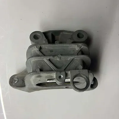 Engine mounts - 2018 Chevrolet Equinox
