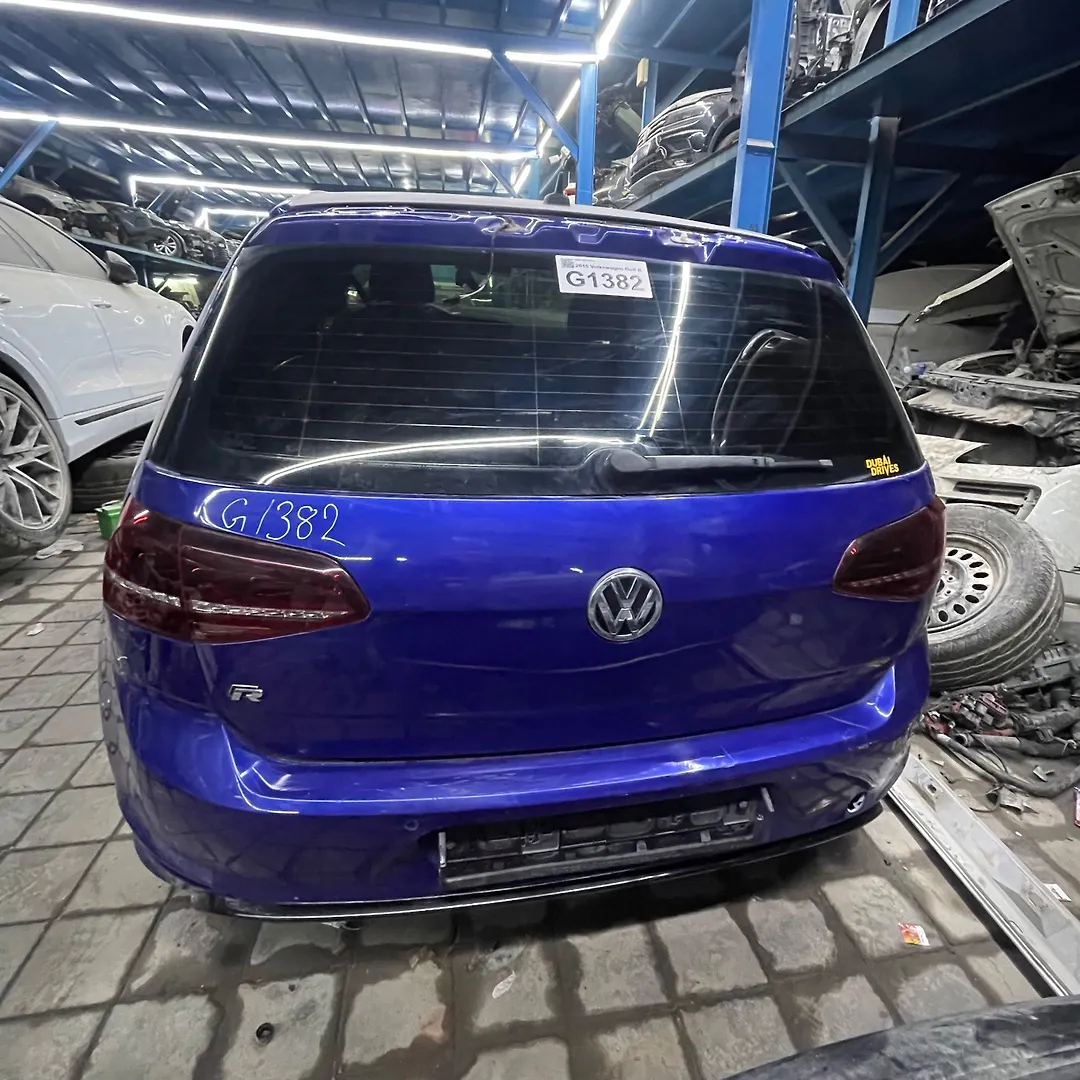Trunk/hatch/tailgate - 2015 Volkswagen Golf R