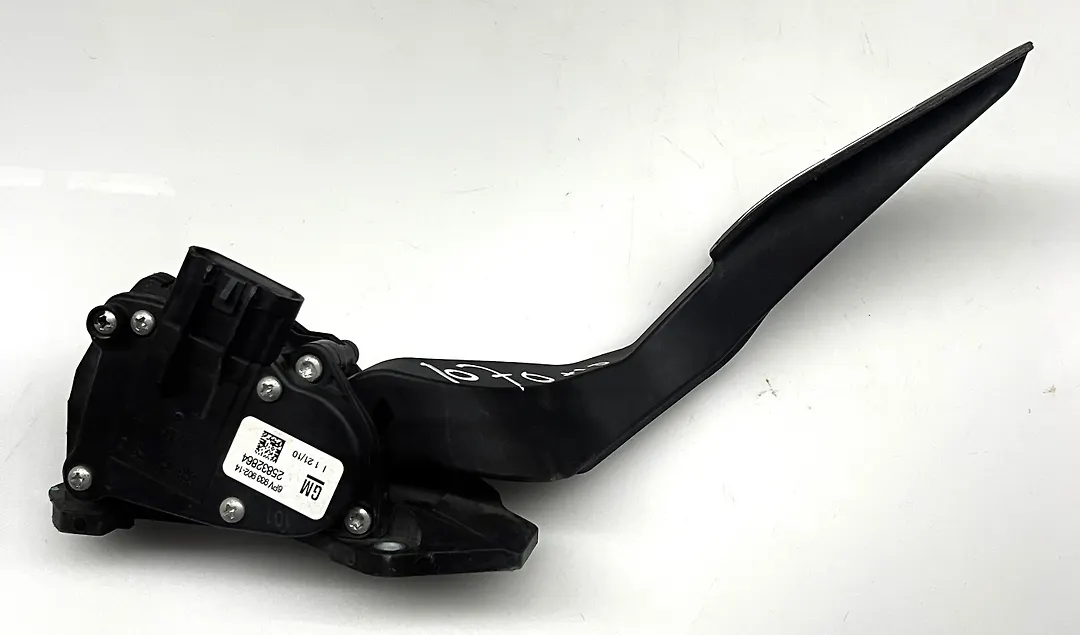 Accelerator pedal - 2010 GMC Sierra