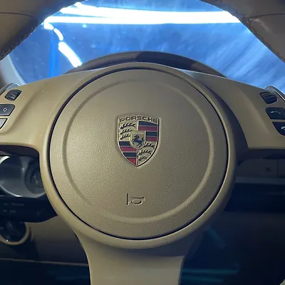 Airbag (Steering) - 2011 Porsche Cayenne S