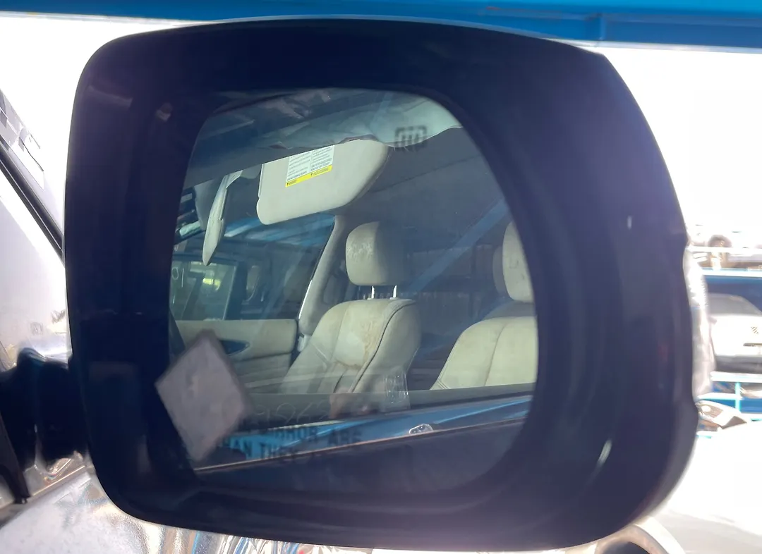 Side Mirror (RH) - 2016 Infiniti QX60