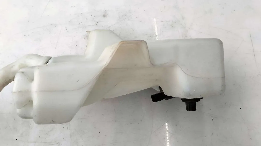 Wiper Water Bottle - 2015 Lincoln MKC