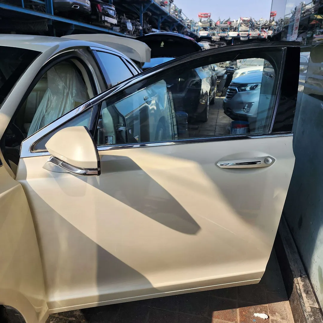 Door (LHF) - 2015 Lincoln MKZ