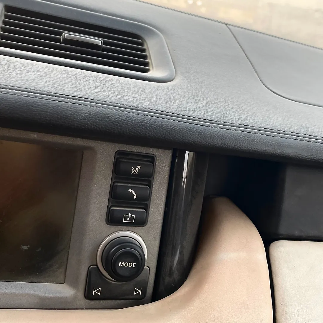 Info-gps-tv screen - 2007 Land Rover RANGE ROVER VOGUE