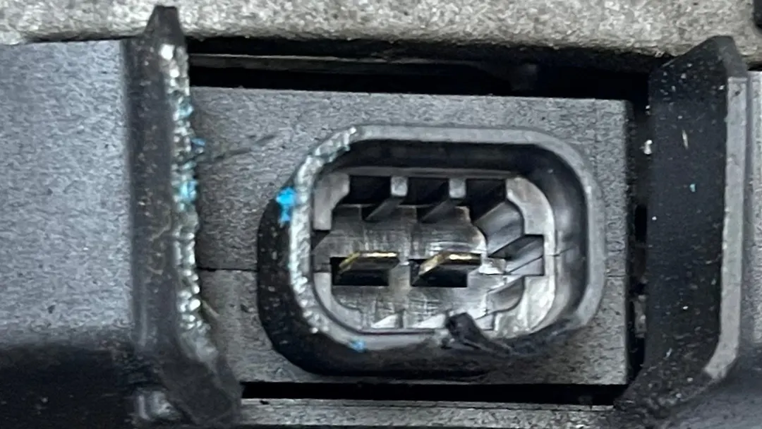 Alternator - 2015 Cadillac ESCLADE