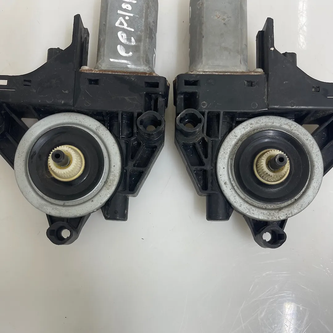 Power Window Motor - 2011 Jeep Grand Cherokee 70TH ANNIVERSARY