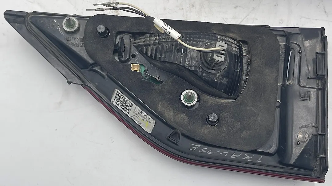 Tail Light (RH) - 2018 Chevrolet Traverse LT Leather