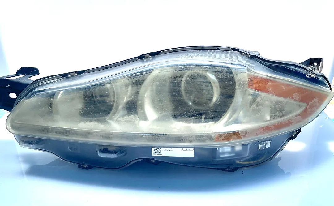 Headlight (LH) - 2012 Jaguar XJ