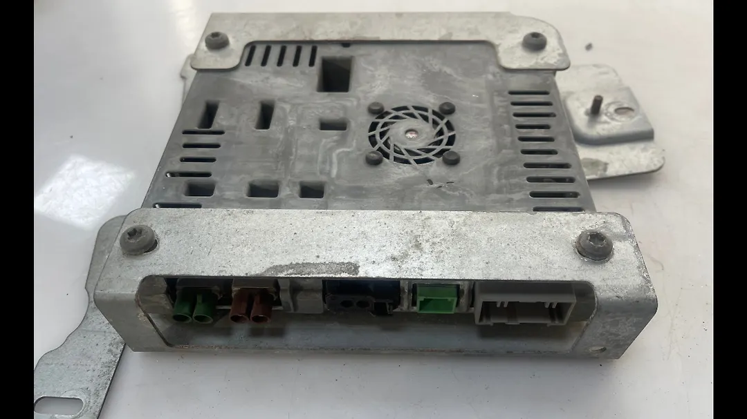 Tuner Control module - 2010 Land Rover SPORT
