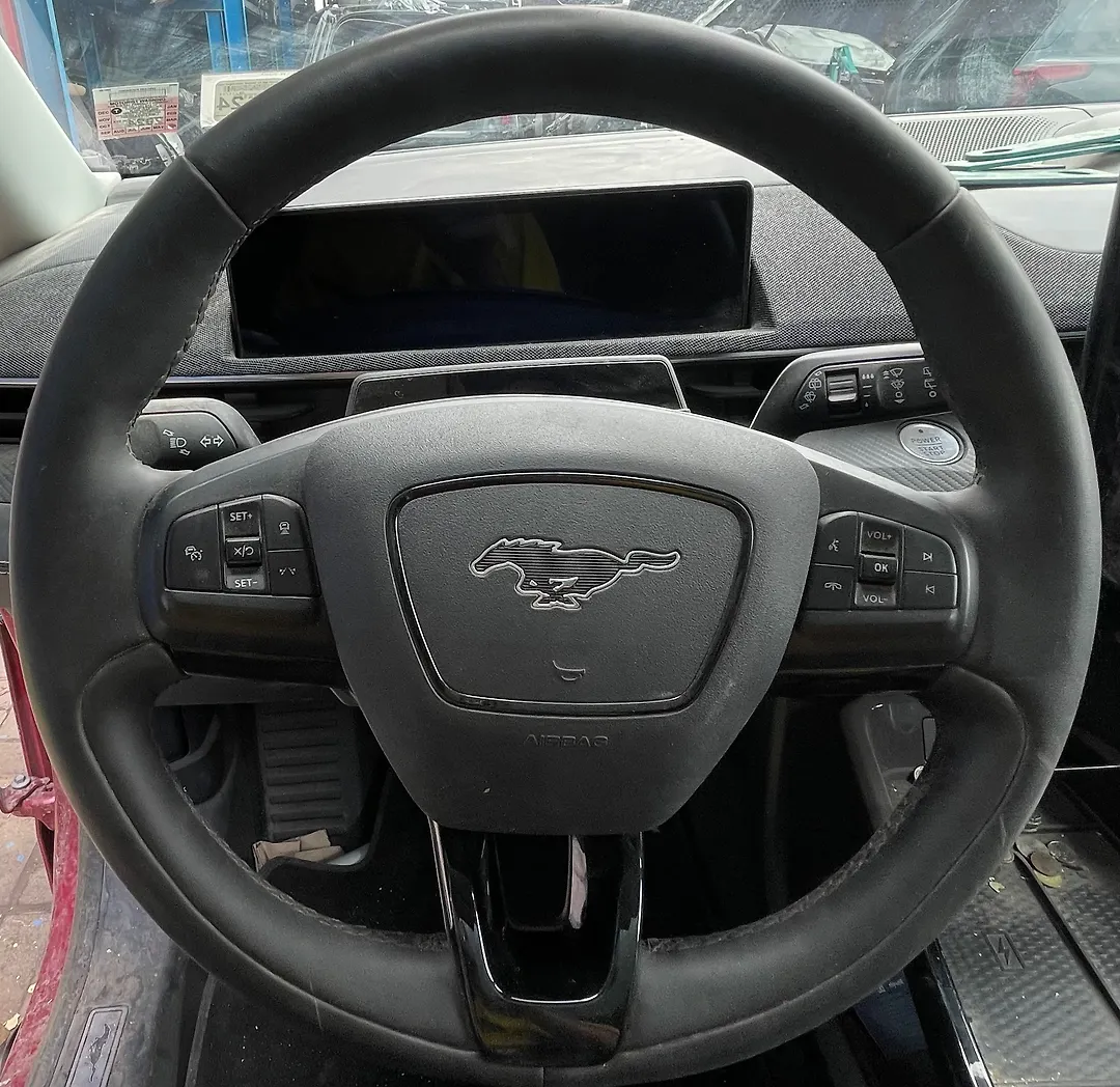 Steering wheel - 2021 Ford Mustang Mach-E Premium