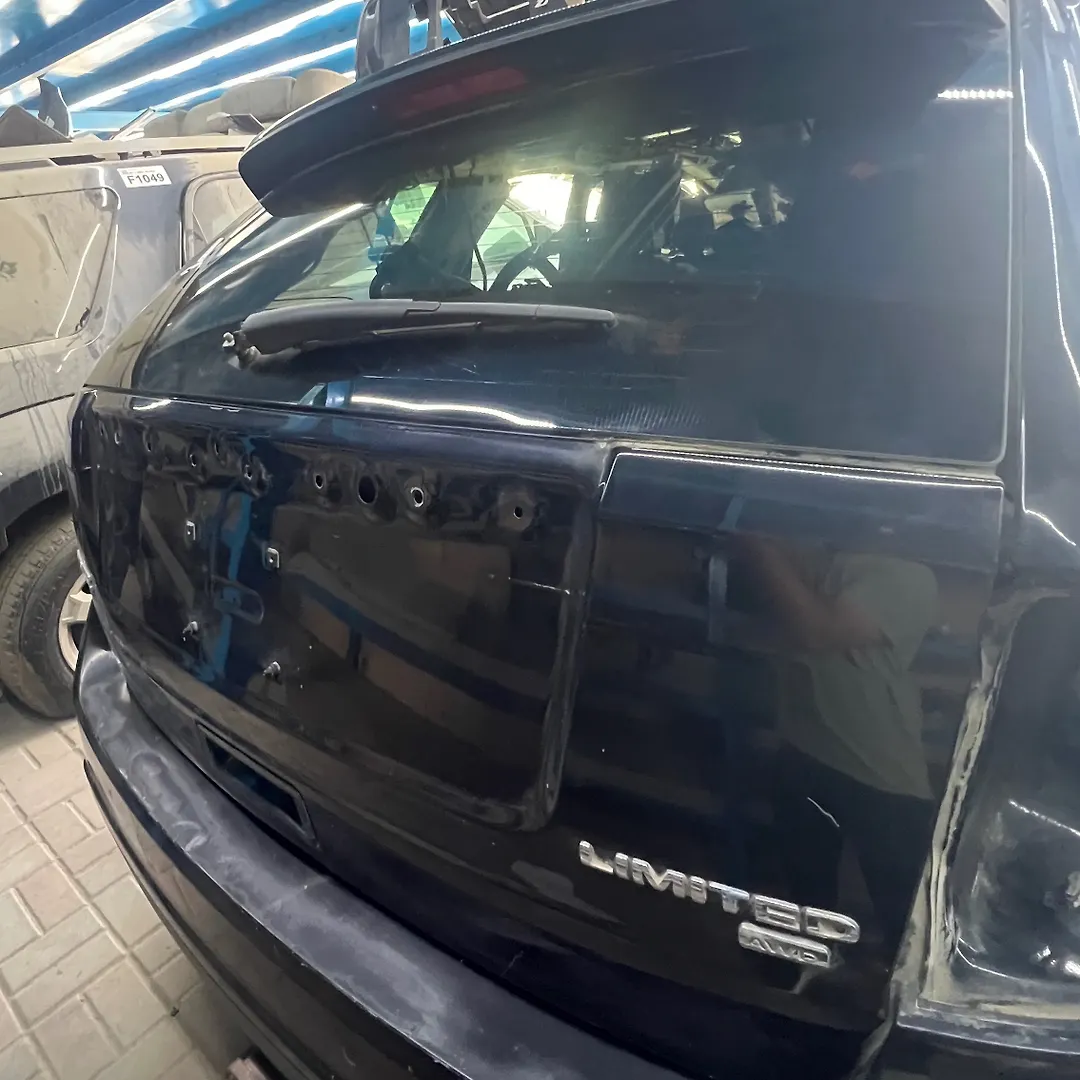 Tailgate - 2012 Ford Edge