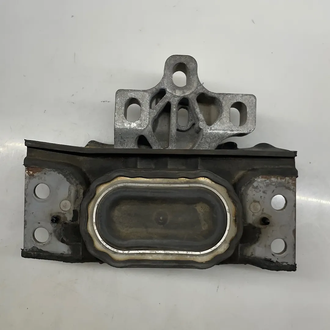 Mount (Gear) - 2020 Audi Q3
