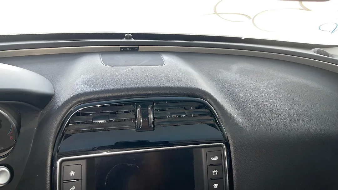 Dashboard  - 2017 Jaguar XE