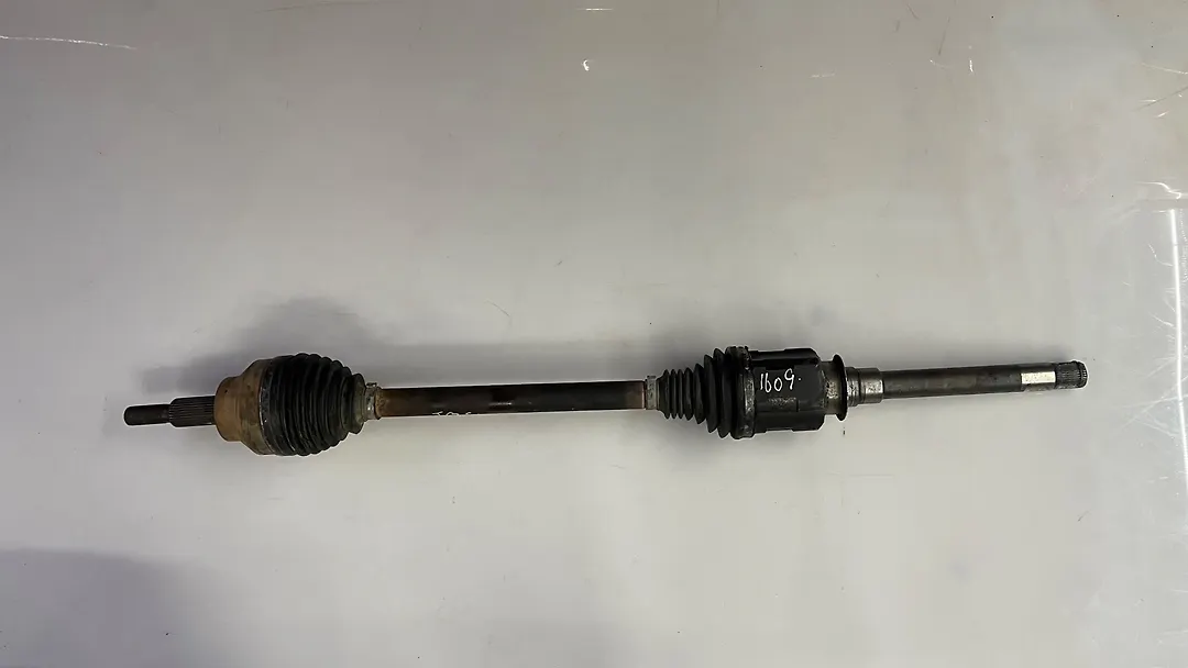 Axle(RHF) - 2011 Jeep Grand Cherokee Limited WK