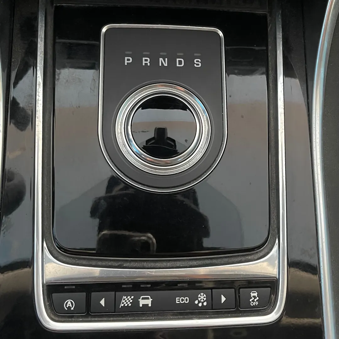 Gear Shift Knob(Automatic) - 2017 Jaguar XE