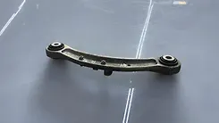 Upper arm (RH) - 2007 Audi Q7