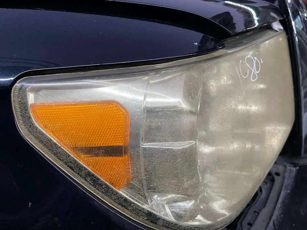 Headlight (RH) - 2008 Toyota Tundra