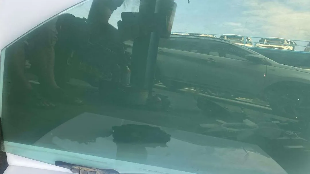 Front door glass - 2021 Toyota Tacoma SR5