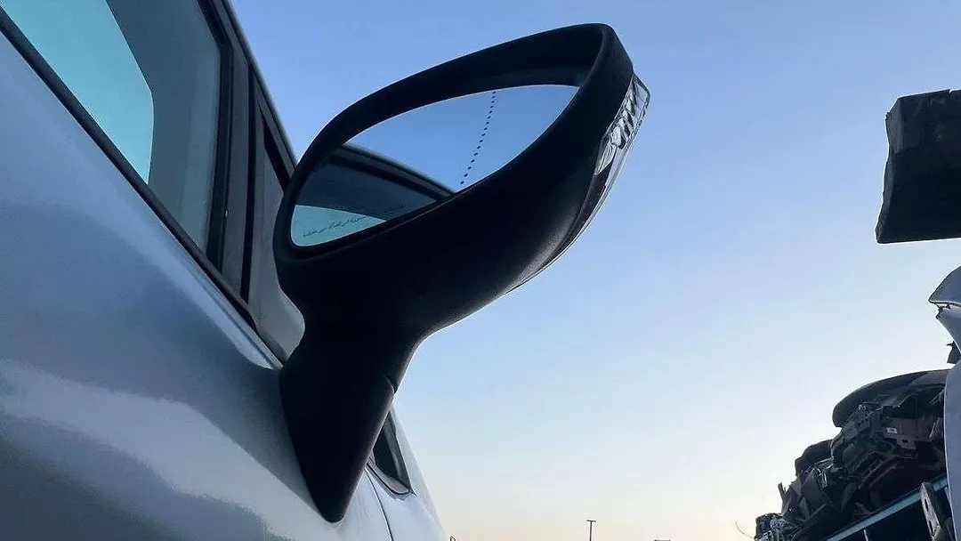Side Mirror (RH) - 2015 Ford Fiesta